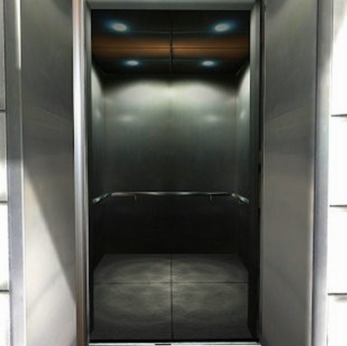 电梯模拟器